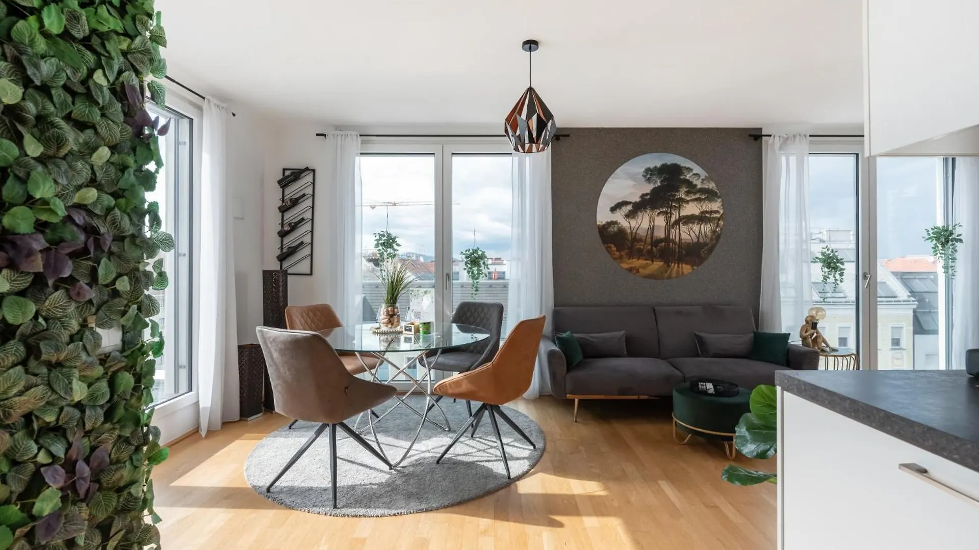 Apartment Mit Traumhafter Dachterrasse & Weitblick Βιέννη