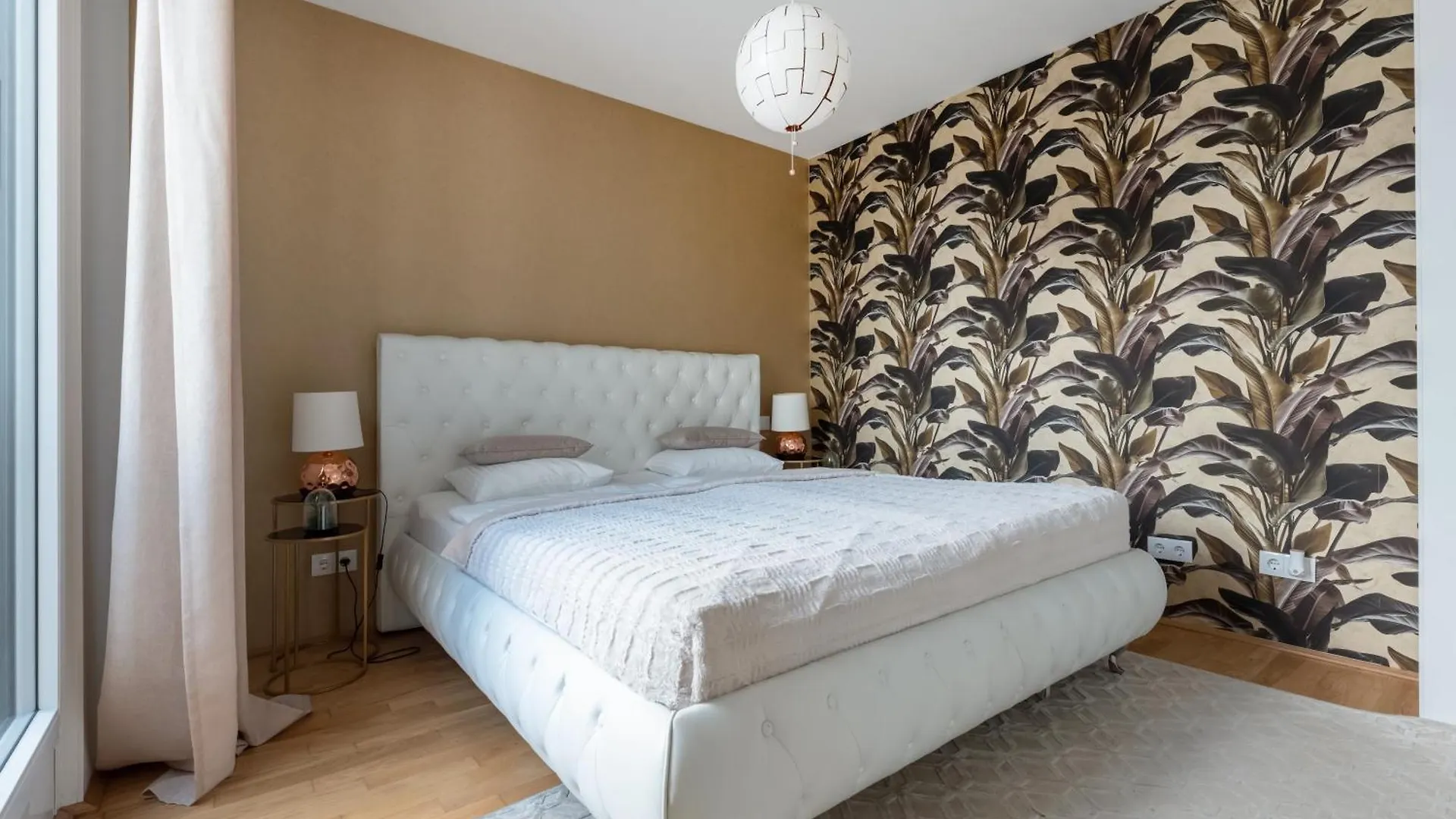 Apartment Mit Traumhafter Dachterrasse & Weitblick Βιέννη