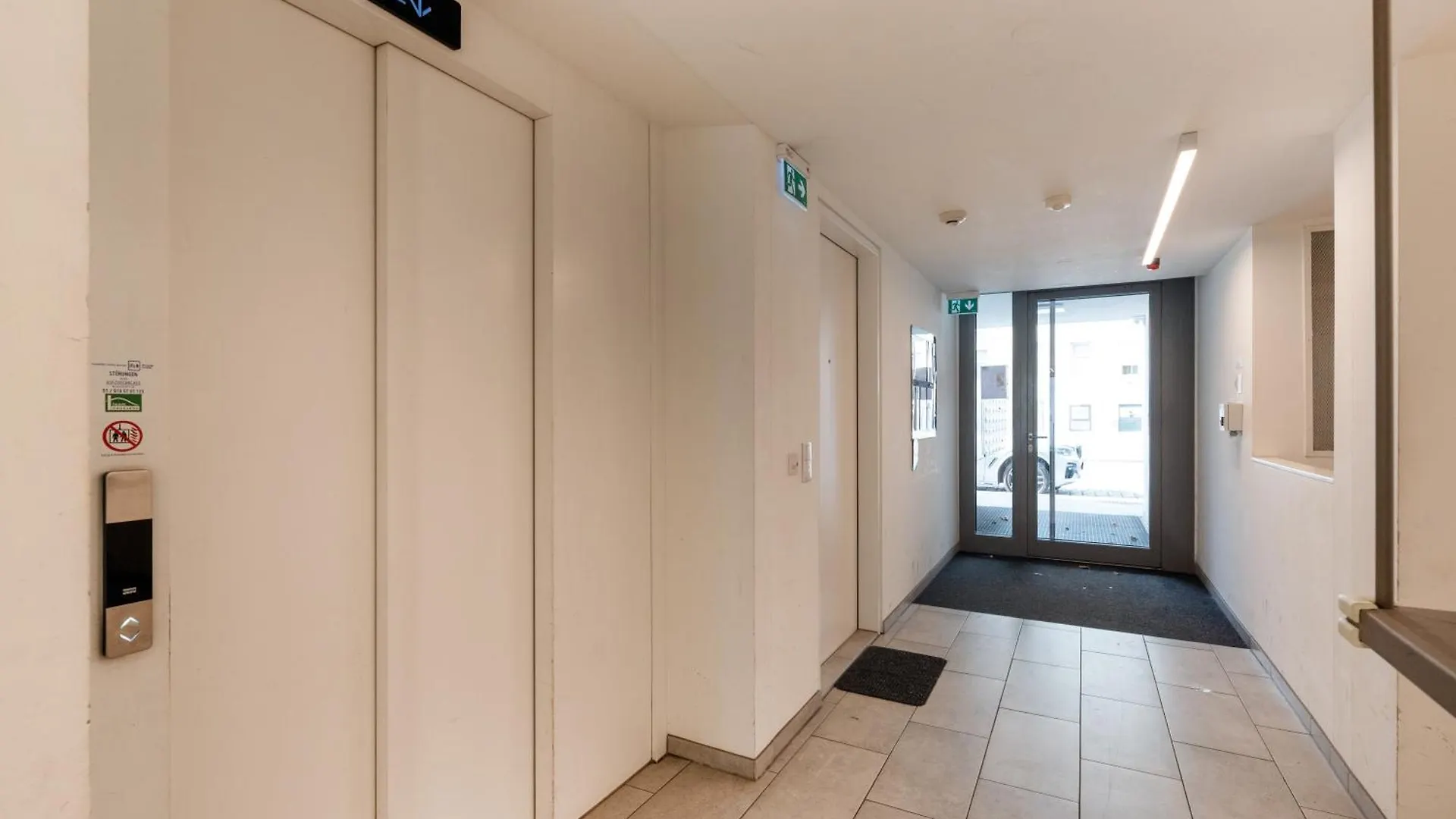 Apartment Mit Traumhafter Dachterrasse & Weitblick Vienna