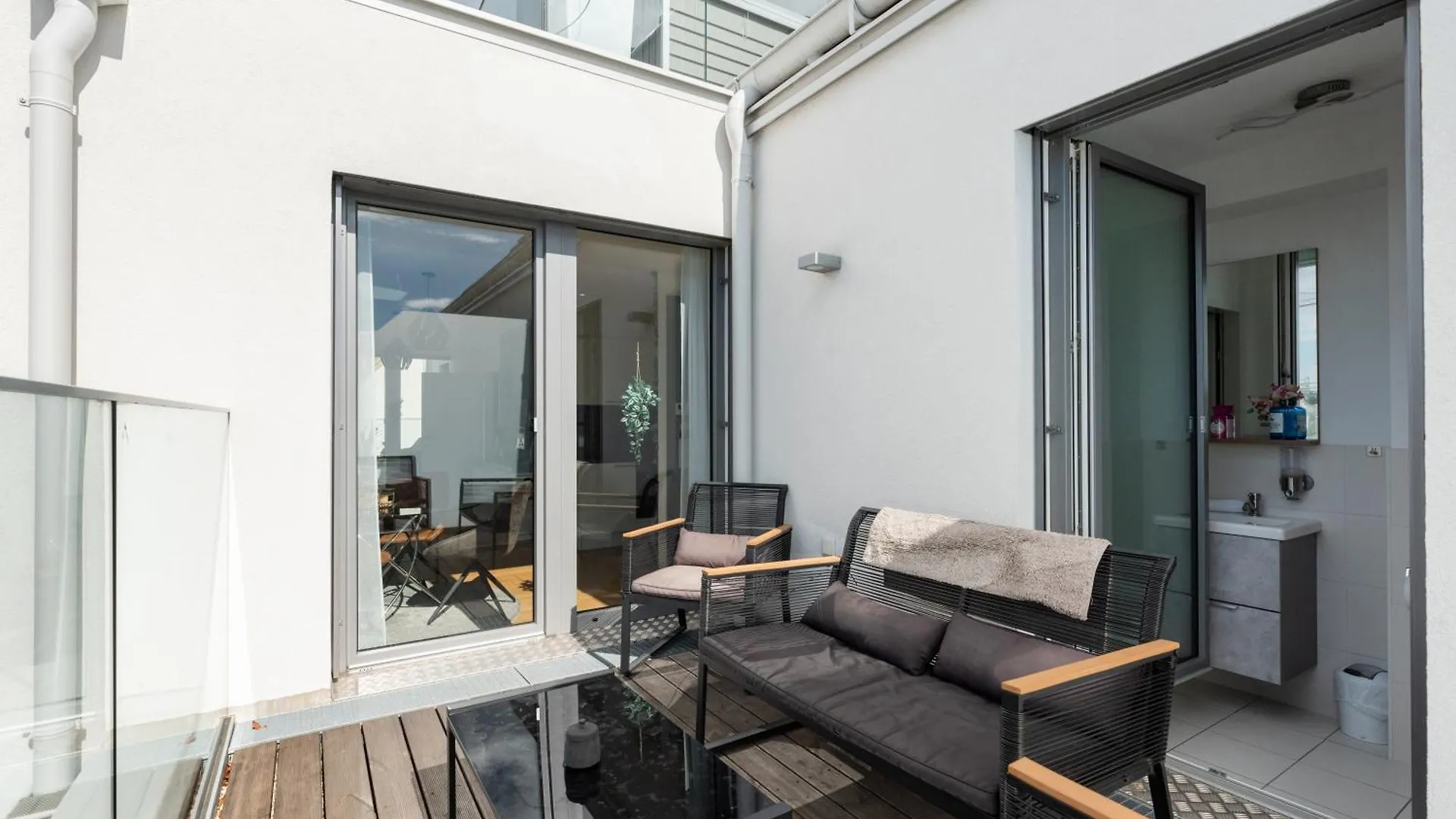 Apartment Mit Traumhafter Dachterrasse & Weitblick Vienna 0*,