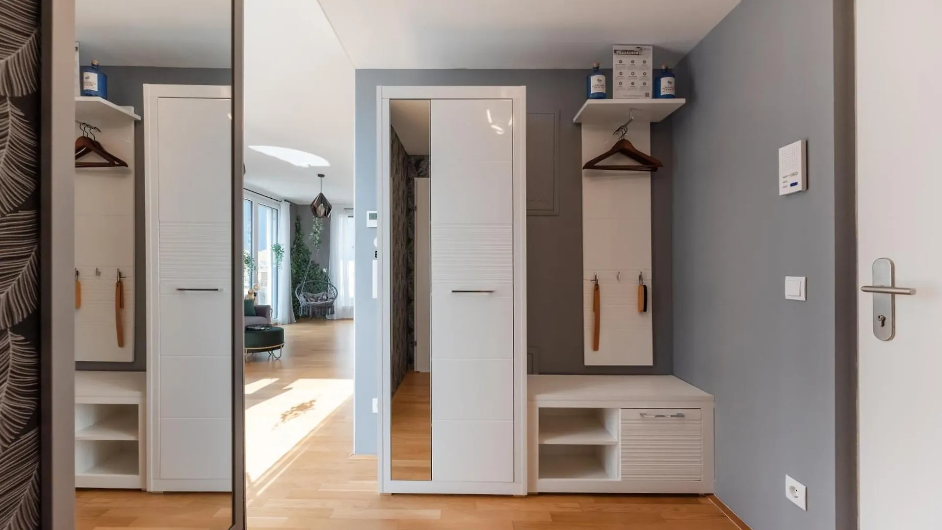 Apartment Mit Traumhafter Dachterrasse & Weitblick Vienna