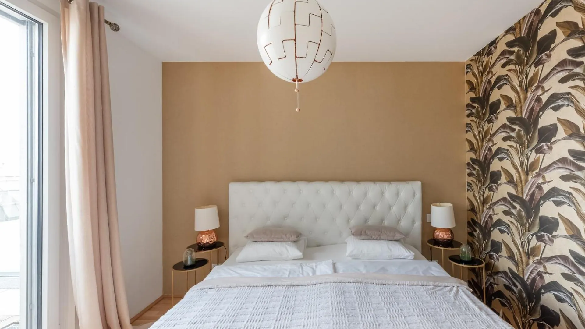 Apartment Mit Traumhafter Dachterrasse & Weitblick Vienna